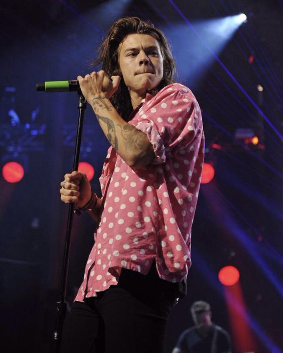₊˚.༄ every picture of harry styles in THAT polka dot shirt; a thread