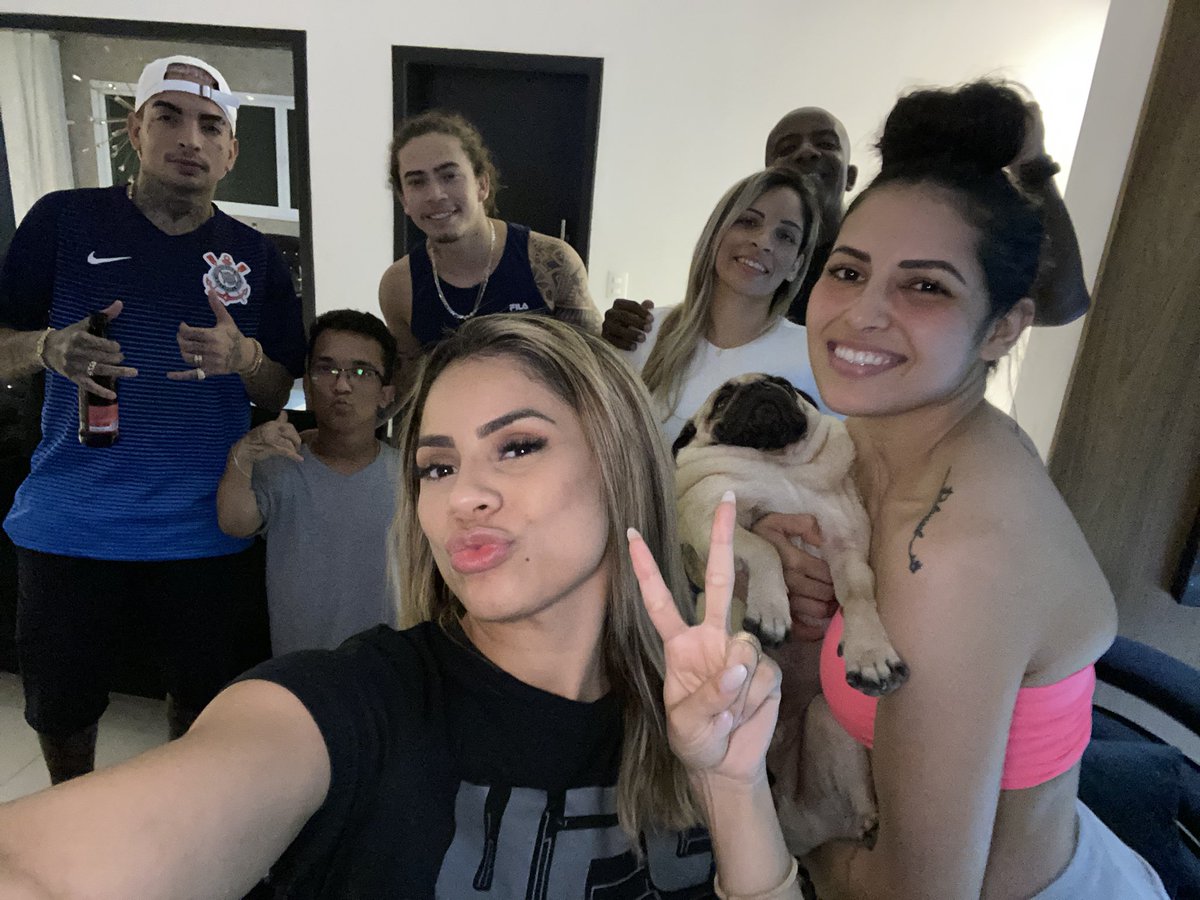 @Polyana_VianaDF TERERÊ e os amigos 👊 🏽 OSS. 