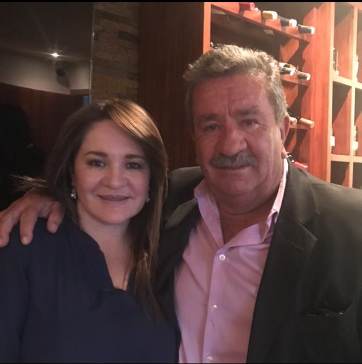 El abogado Raúl Humberto Cabezas de Sucre, mi padre, acaba de fallecer. Un luchador incansable de la vida, ejemplo de honradez, rectitud, justicia, amor y bondad. Para él mi más grande agradecimiento, un honor haber sido su hija. #HastaProntoPapito