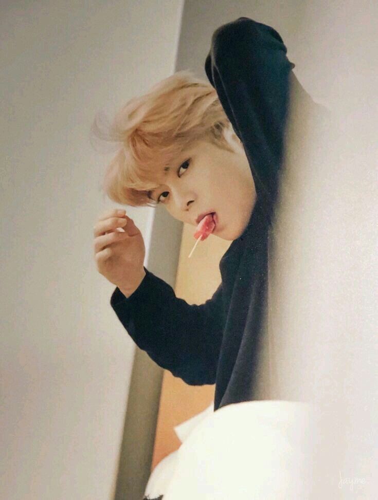hourlyjaeh's tweet photo. #NCT재현 #JAEHYUN #재현 #NCT127 https://t.co/qoxYOViAeG
