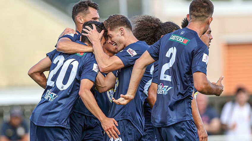 AucklandCity_FC's tweet photo. 🔴 LIVE - Eastern Suburbs v Auckland City FC
Watch every kick of the ball in the latest #GridlockDerby as the Navy Blues take on the Lilywhites
🔵⚪️#NavyBlues
📷 | @PhototekNZ
➡️https://t.co/Kz5b5gt4Gk https://t.co/yOJUJUi9nX