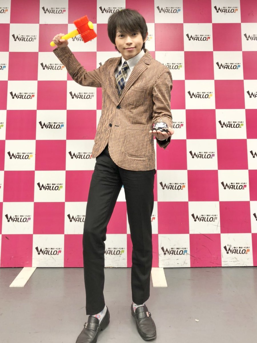 satotomohiro420's tweet photo. 『佐藤無線』

ご視聴ありがとうございました！

新年1発目も皆様のコメントにたくさん助けられました！

放送内で読めなかったコメントも本当にありがたいです！

これからも続いていく佐藤無線、どしどしコメント送っちゃってください！

#佐藤無線 #劇男侠 #ワロップ

　　佐藤智広でした☻ https://t.co/0oLhnCbZiM