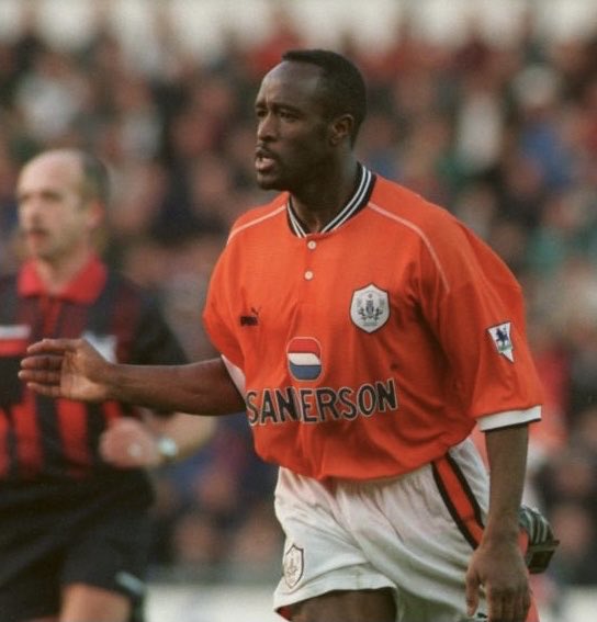 No 146 - Earl Barrett. 3 times capped Man City trainee ended his career at #swfc with 16 appearances between 1998 and 2000, following a career that had taken in transfers to Oldham, Everton, Aston Villa and loans with Chester and our neighbours.