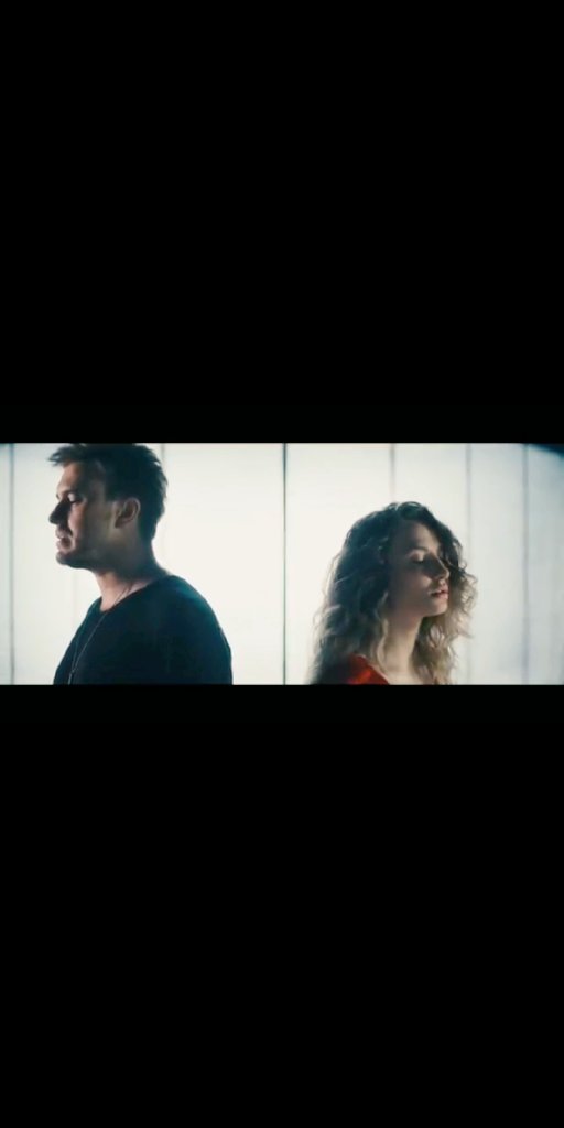 YeniTurkce's tweet photo. ⭐ Günün Şarkısı ⭐
Mustafa Ceceli &amp; Irmak Arıcı - Mühür
https://t.co/DCnbvvB4Cr https://t.co/pX4UWTH7cq