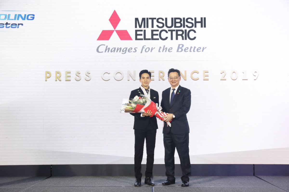 doublesomm3's tweet photo. มิตซูก็ดีทุกอย่างอ่ะ ตั้งแต่แบรนด์ย���นพรีเซ็นเตอร์
#MitsubishiElectricxPOPE https://t.co/0ipKH3jEb3