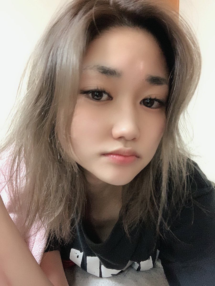 ZssOk's tweet photo. オフとオン https://t.co/qT0knXz3u9