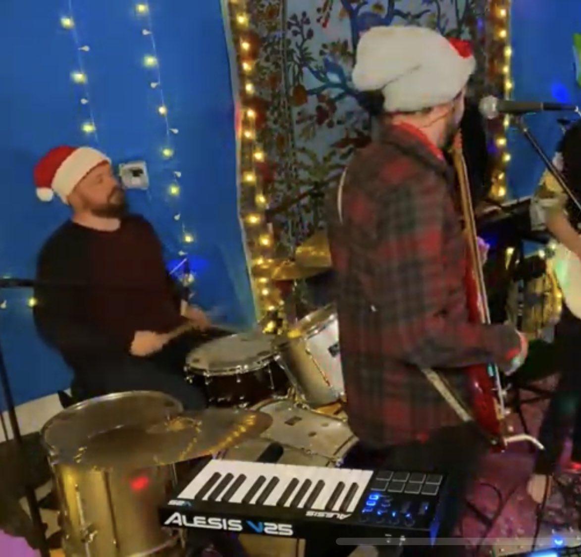 ciretsof's tweet image. How it started                How it’s going