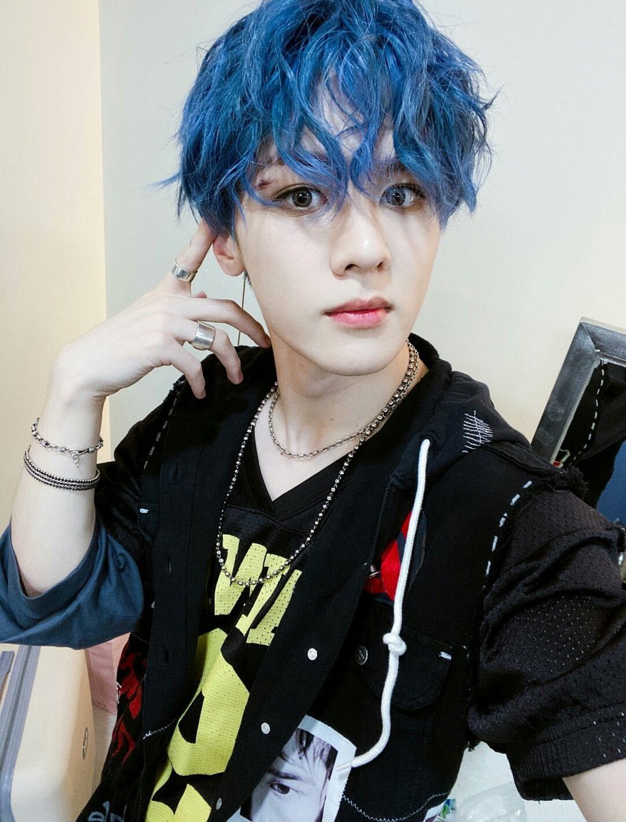 Kun with blue hair a very important thread 