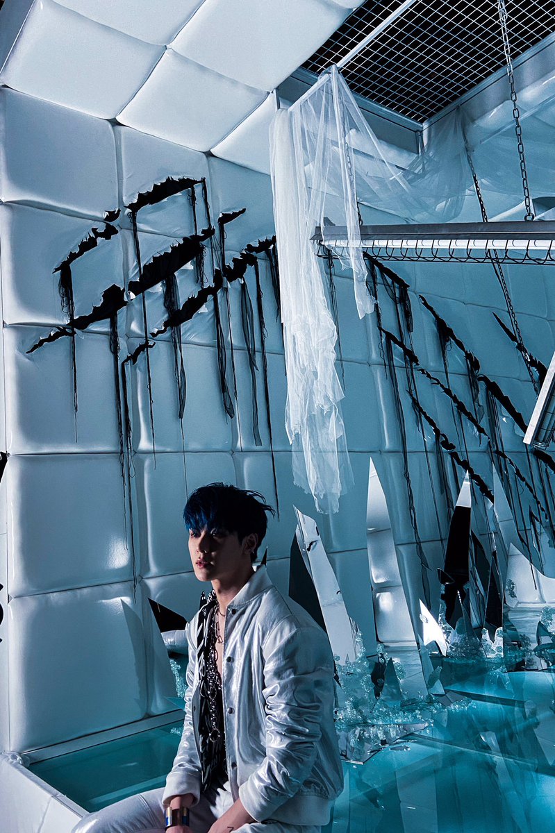 Kun with blue hair a very important thread 