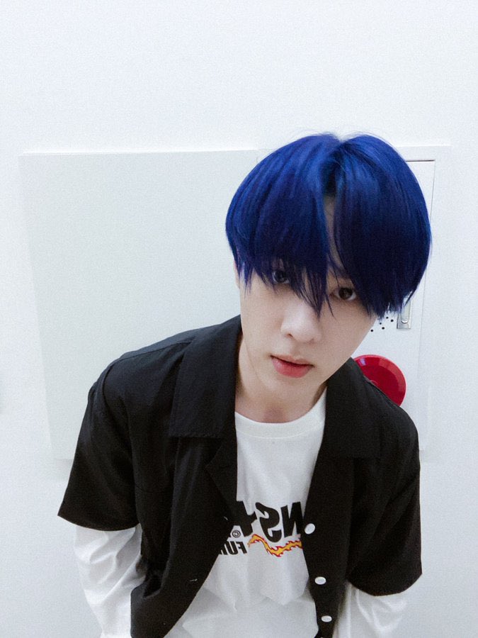 Kun with blue hair a very important thread 