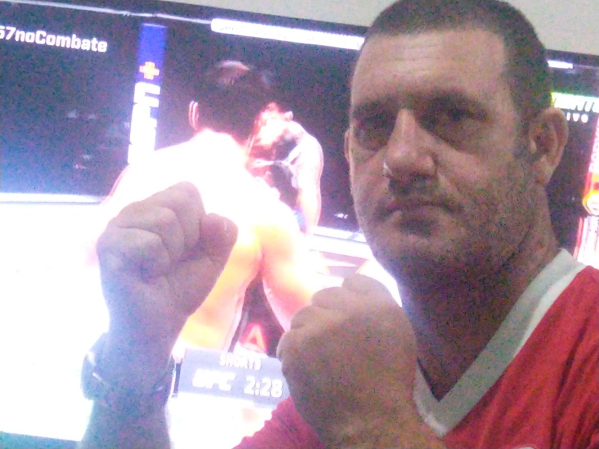 ermescolorado's tweet photo. #UFC257noCombate Santo Antônio da Patrulha RS na torcida pelo esqudrao brasileiro!!!! https://t.co/h1JzjPs8Ra
