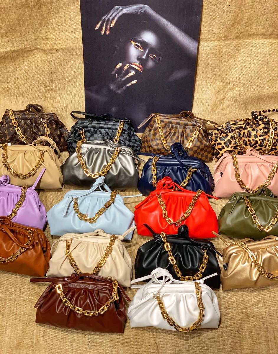 jaffastore_'s tweet photo. جيتكم تااااني 🔥🔥🔥

- الشنط ح تكون في محل قفة فرح يوم الثلاثاء ان شاء الله من الساعة 12 صباحاً
- سعر كل الشنط 3700
للاستفسار 
0154872504
0157872505
0154872506
-📍الموقع محل قفة فرح شارع عبدالله الطيب 

Fb : https://t.co/wnWoGcstI9

Instagram : https://t.co/cJcxjtW6g6 https://t.co/zywOjognK9