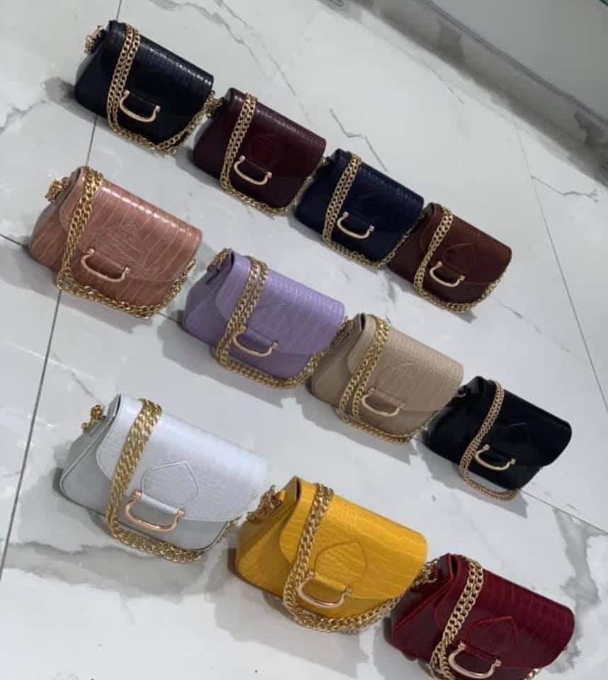 jaffastore_'s tweet photo. جيتكم تااااني 🔥🔥🔥

- الشنط ح تكون في محل قفة فرح يوم الثلاثاء ان شاء الله من الساعة 12 صباحاً
- سعر كل الشنط 3700
للاستفسار 
0154872504
0157872505
0154872506
-📍الموقع محل قفة فرح شارع عبدالله الطيب 

Fb : https://t.co/wnWoGcstI9

Instagram : https://t.co/cJcxjtW6g6 https://t.co/mC4gdsxhmB