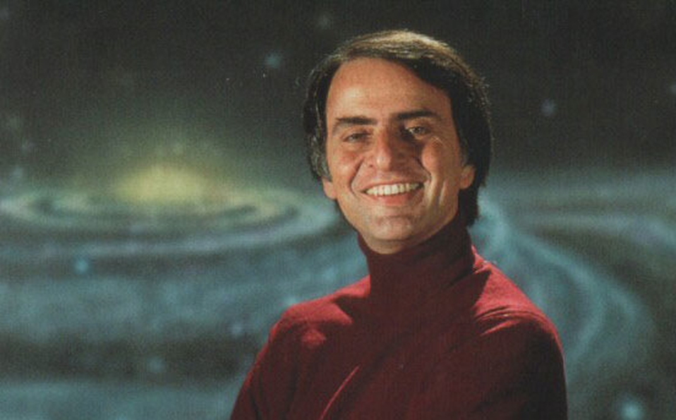 ScientiaJMLN's tweet photo. Mientras nos enzarzamos en discusiones absurdas, el virus avanza y mucha gente muere a diario.

Hemos vuelto a olvidar esta gran frase de Carl Sagan: “El Universo no es ni benigno ni hostil, simplemente indiferente a las preocupaciones de seres tan insignificantes como nosotros” https://t.co/1knXudNPTS