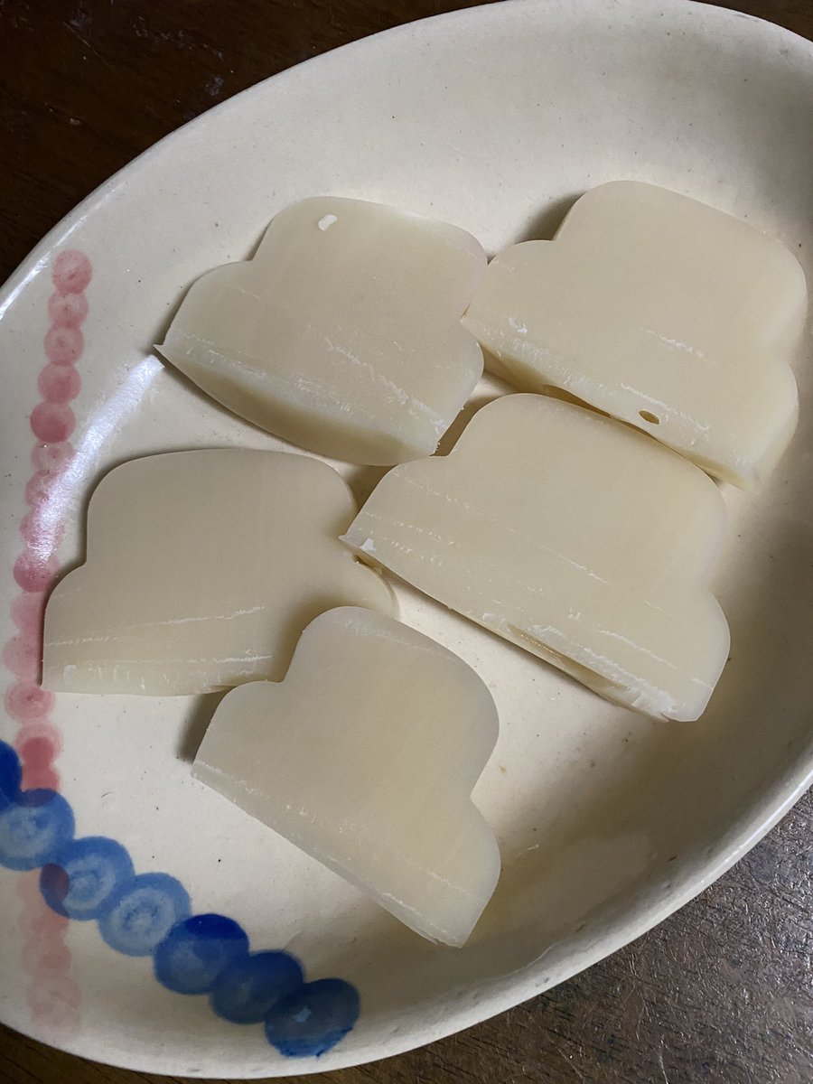 やっと開いたかと
ヒョウタンツギ?🤣
もちろん焼いて食べました😇
#鏡開き https://t.co/YXezTkSgR0