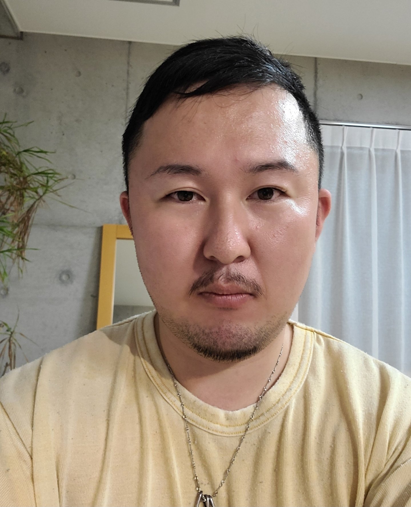 キャメイ 15キロ増えると覇気が無くなるし 清潔感も無くなります 印象もよくない ２年筋トレをさぼると酷すぎます アンパンマンの奇形みたいになってしまっている自分が辛い 水を沢山飲んで仕事前に海行く習慣化つける所から初めようと思います