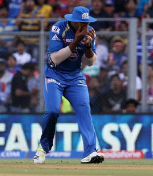 We all know Kieron Pollard never drop catchesBut he dropped Hussey 3 times in 3 balls in IPL 2013 which was one of the funniest moments in his career and he caught Hussey in the 4th chanceBeauty of Kieron Pollard(8/n)