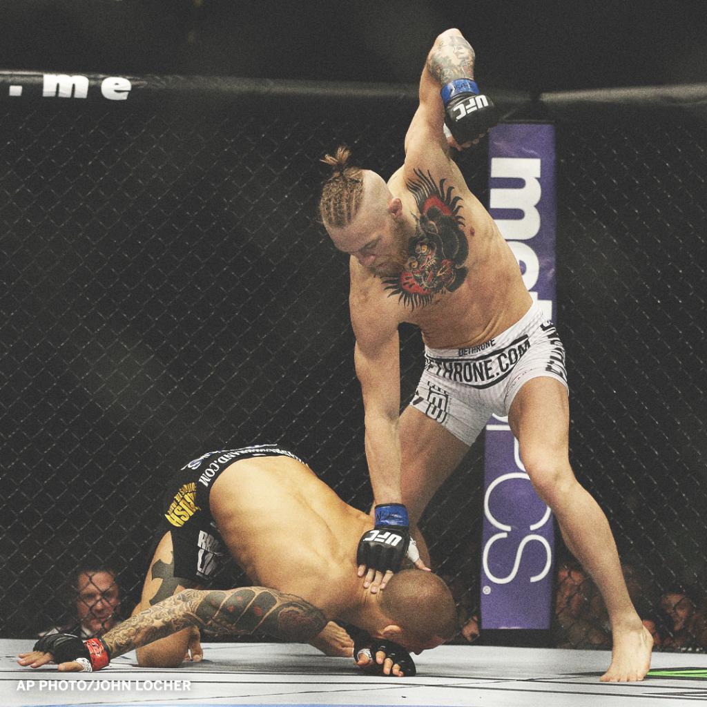 SportsCenter's tweet photo. 2014 ➡️ 2021

#UFC257 @espnmma https://t.co/GlyD7kn315