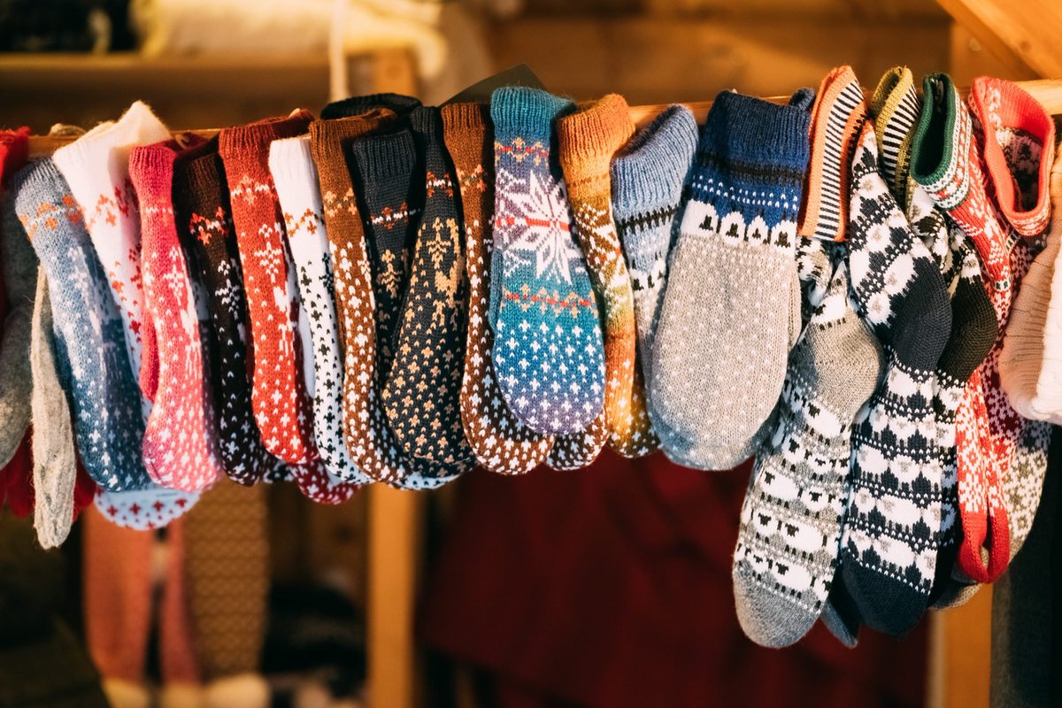 BurgundyZine's tweet photo. Weekly Newsletter #90: Happy National Compliment Day https://t.co/2SWUd9WGTH #newsletter #newsletters #weeklynewsletter #subscribe #blog #blogs #blogging #bloggingcommunity #blogupdate #writing #writingcommunity #writersrequired #artistsneeded #mittens #berniesanders https://t.co/64QRpFFoT8