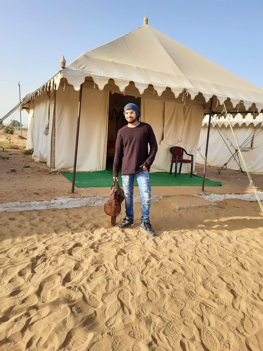 Chlo chalein 
#jaisalmer #desert #CampingVibes