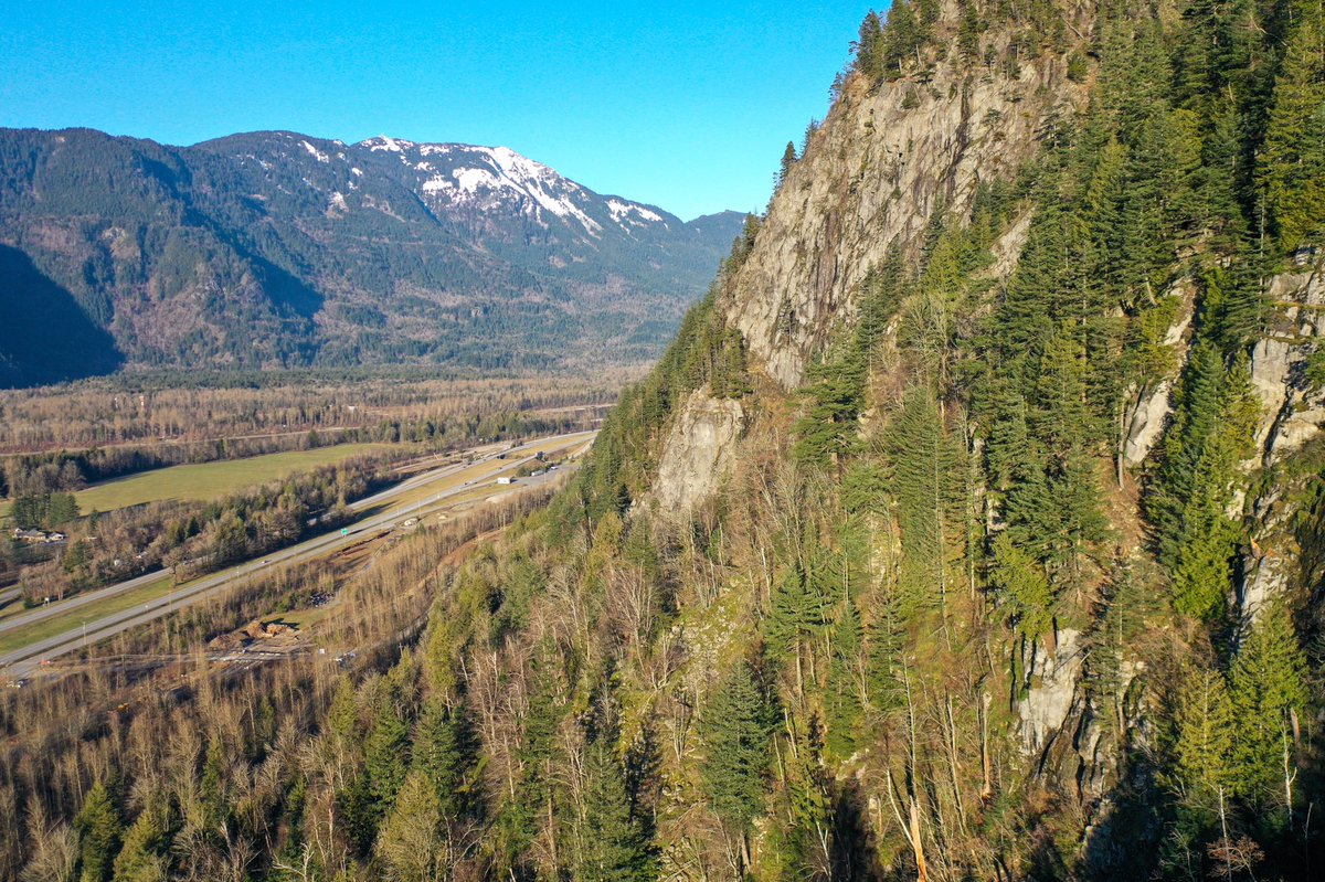 rekon_solutions's tweet photo. Rekon Solutions Inc  had a wonderful day today hitting the road acrosss  #beautifulbc to visit  Hope for some  #dronemapping with  #lidar on a  #minesite . The sun was out and the wind was not blowing! But, boy oh boy was the terrain steep! https://t.co/34I0IkyG97