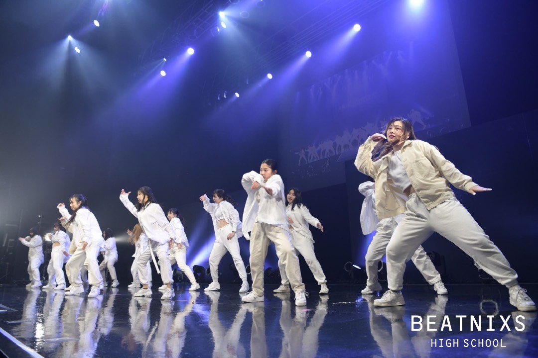 beatnixs_hs's tweet photo. BEATNIXS HIGHSCHOOL 2021
2021.01.24 ( sun )

team : Haru number

#beatnixs2021 #beatnixshighschool2021
#キッカケは #beatnixs
#hairmake #fashion #show
#osaka #zeppnamba https://t.co/b6PmOFu053