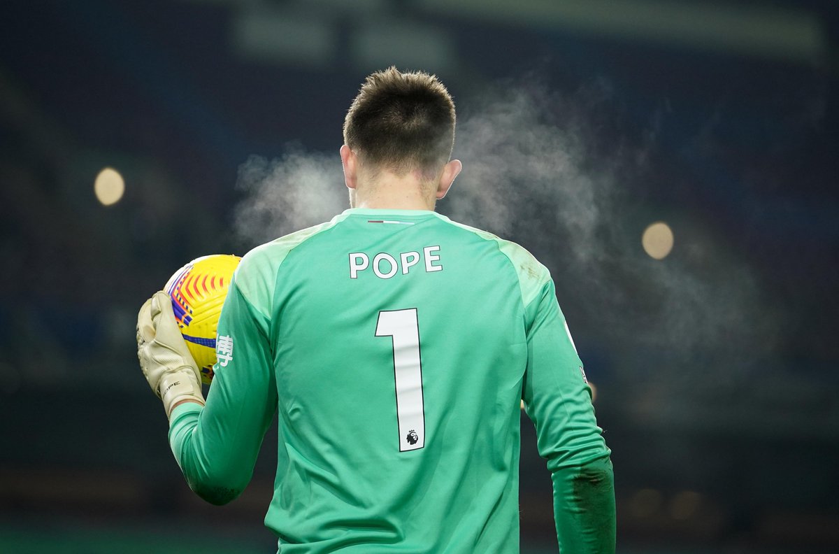 Premier League tweet media