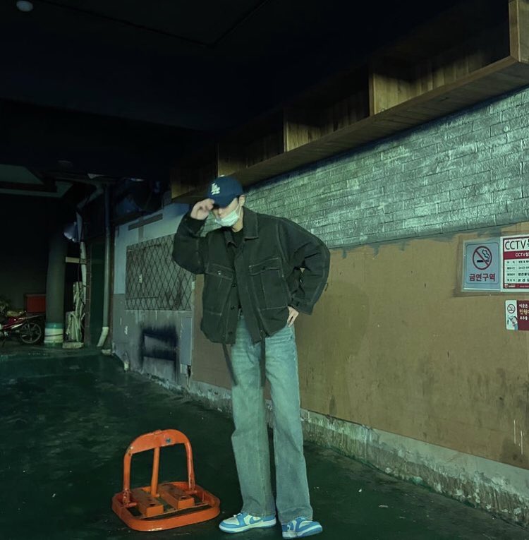 안녕하세욥!! 오랜만이에요ㅜㅠ 고쓰리라 들어오는거 점점 뜸해질텐데 언괄은 안돼요ㅜㅠ!