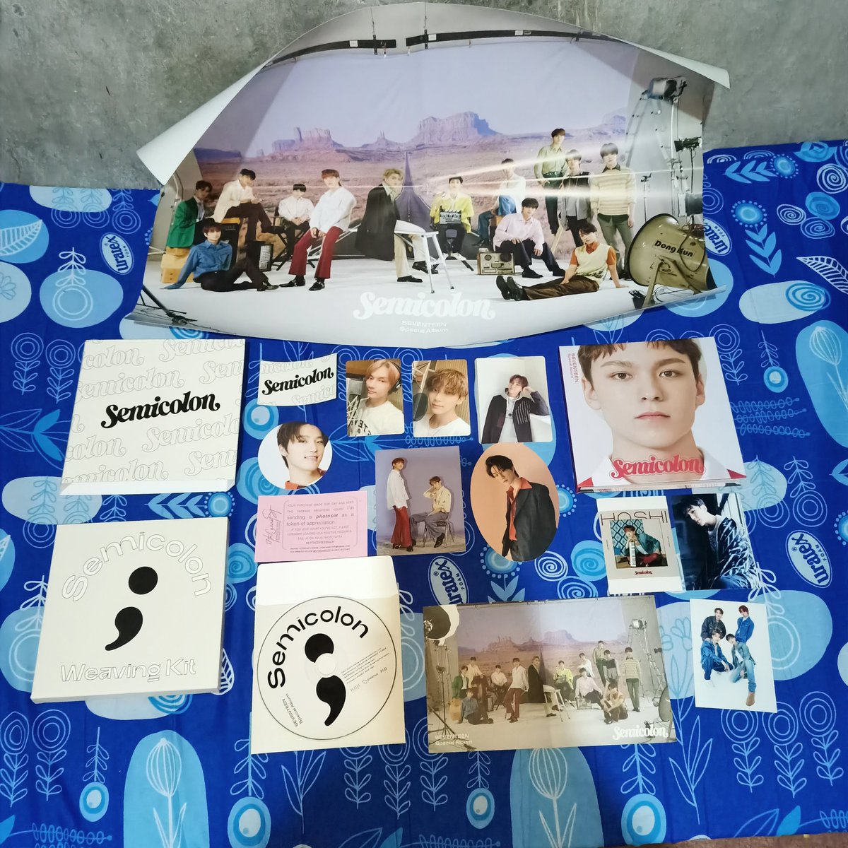serndpty_pledis's tweet photo. This is the last #Semicolon album that I unboxed last night &amp; I was hoping to get a Jeonghan or a Jun photocard &amp; I got both! Jusko, bihira lang lumabas sila bias. HAHA. Thank you so much po @17thCarrotSt for a fast transaction! 😍🤩🥰💎✨
#17thCSFeedback
#SEVENTEEN @pledis_17 https://t.co/xedQX7nSjh