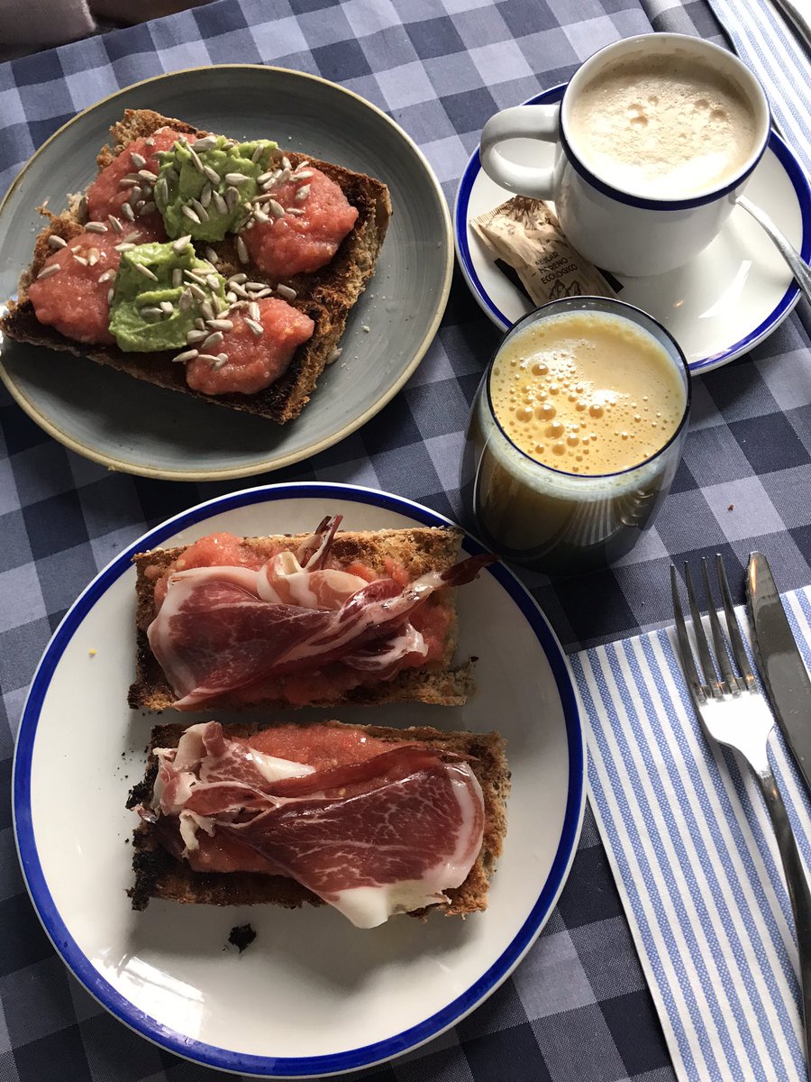 Brunch Time in Fitzburger, 20, Gabriel Lobo st.
