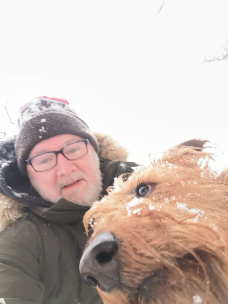 Double treats for this one please <a href="/DaveRoberts777/">Dave Røberts UNOFFICIAL ACCOUNT</a> 🐾