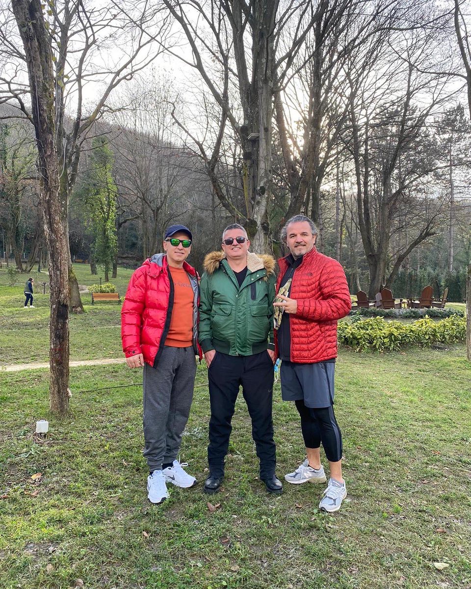 GKimsesizcan's tweet image. #Eski #Dost’lar. Eskimeyen #Dostluk’lar ✌🏼👏🏻 👉🏻👉🏻👉🏻
#KemalAtılgan @kemalatilgan 
#ReşatBalcıoğlu @balcioglu.resat 
#GökhanKimsesizcan @gokhankimsesizcan 
#Aile’ce #NGSapanca #Hatıra’sı 
 @ngsapanca @NGSapanca