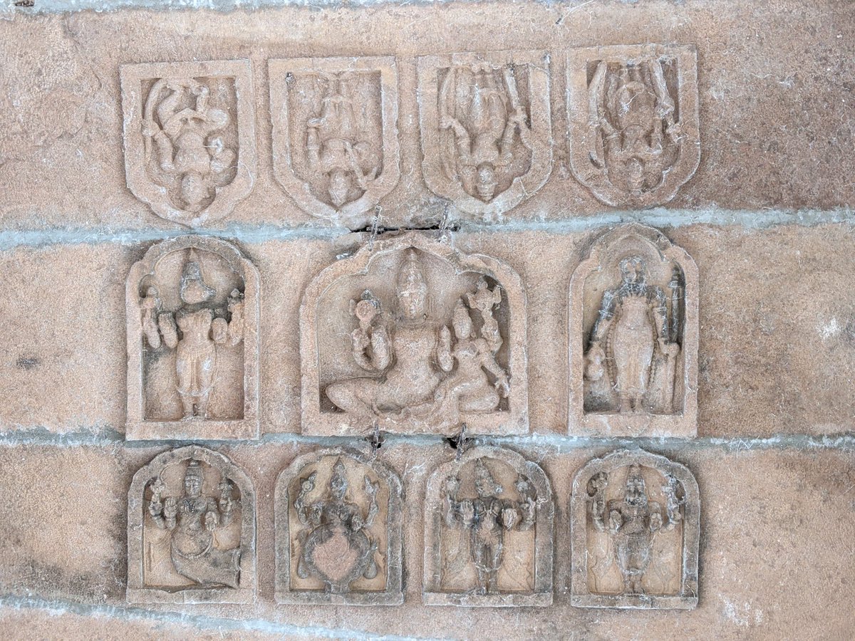 Look at the "Dasavatara Panel" to the roof of Maha Mandapa. So intricate & Magnificent.