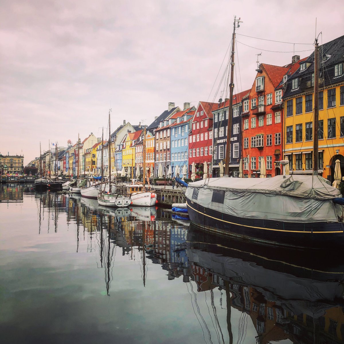 clauersen's tweet photo. Copenhagen on a Sunday ❤️ https://t.co/sl0k1hHsaa