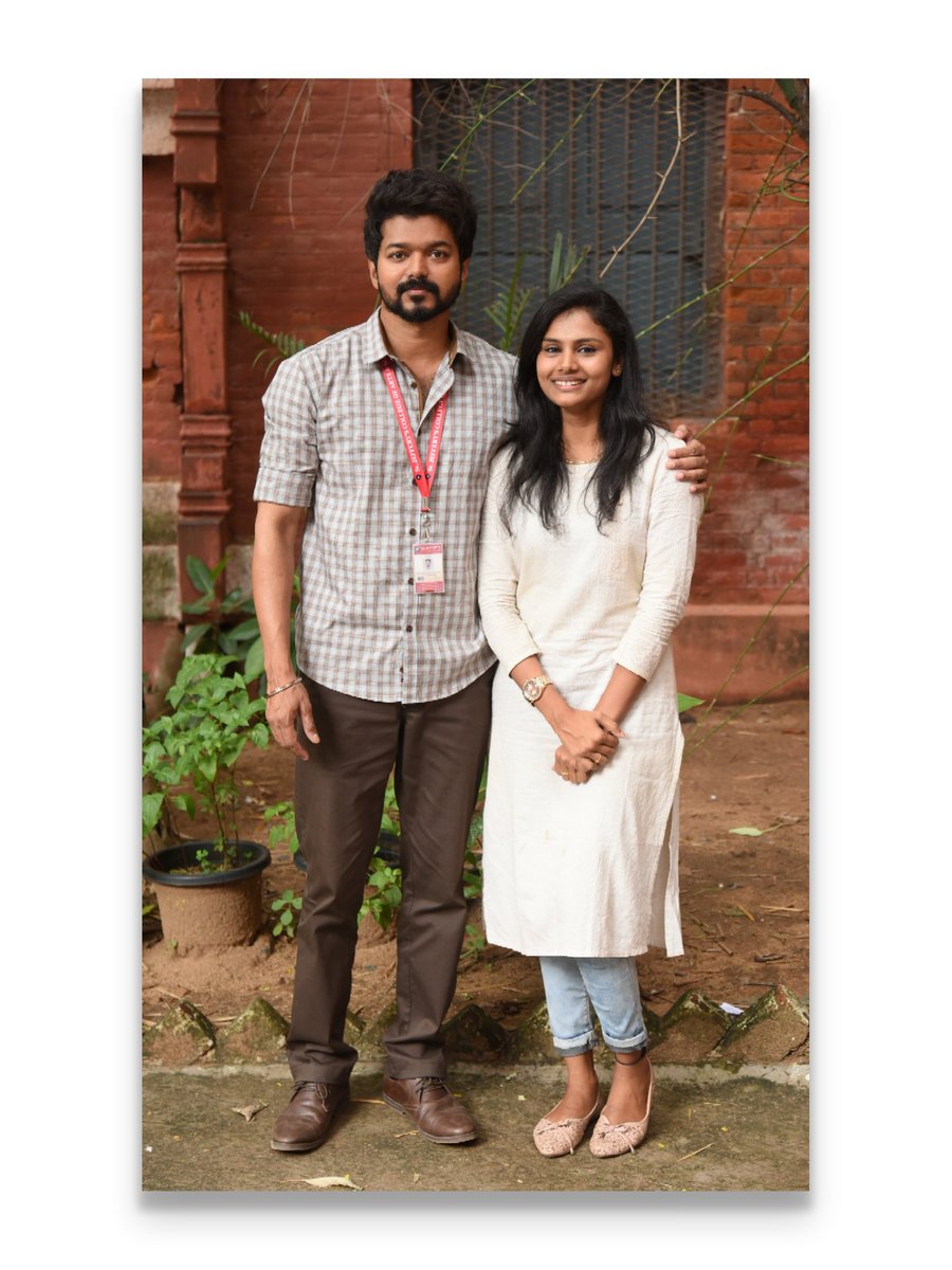 withlovesubi's tweet image. With the Master himself ❤🥰
#masterdays #master #picwiththalapathy #vijay #thalapathy #mastershootingspot #mastermemories #vaathicoming #vaathi #actorvijay #charming #person