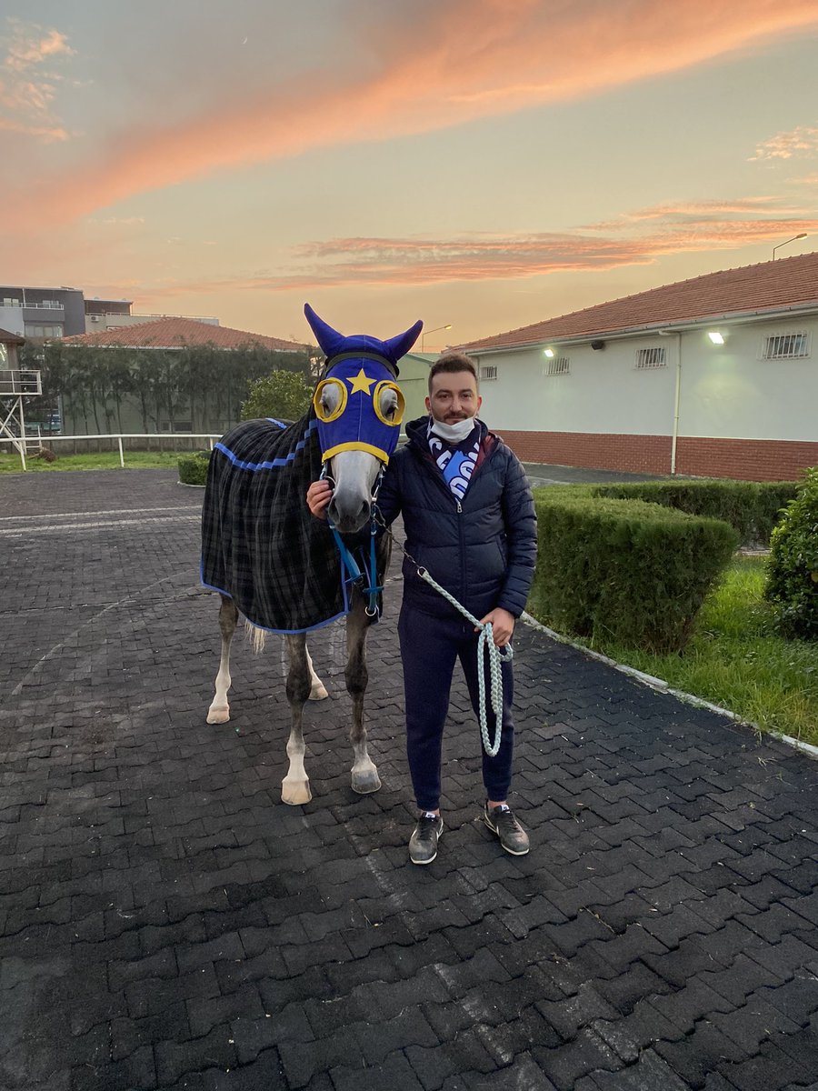 Alganhan ile yine kazanıyoruz. Atımızla iyi bir uyum sağlayan <a href="/BekirMertMrk1/">Bekir Mert Mırık</a>  tüm ekibimizin eline sağlık. Allah devamını getirsin 🧿