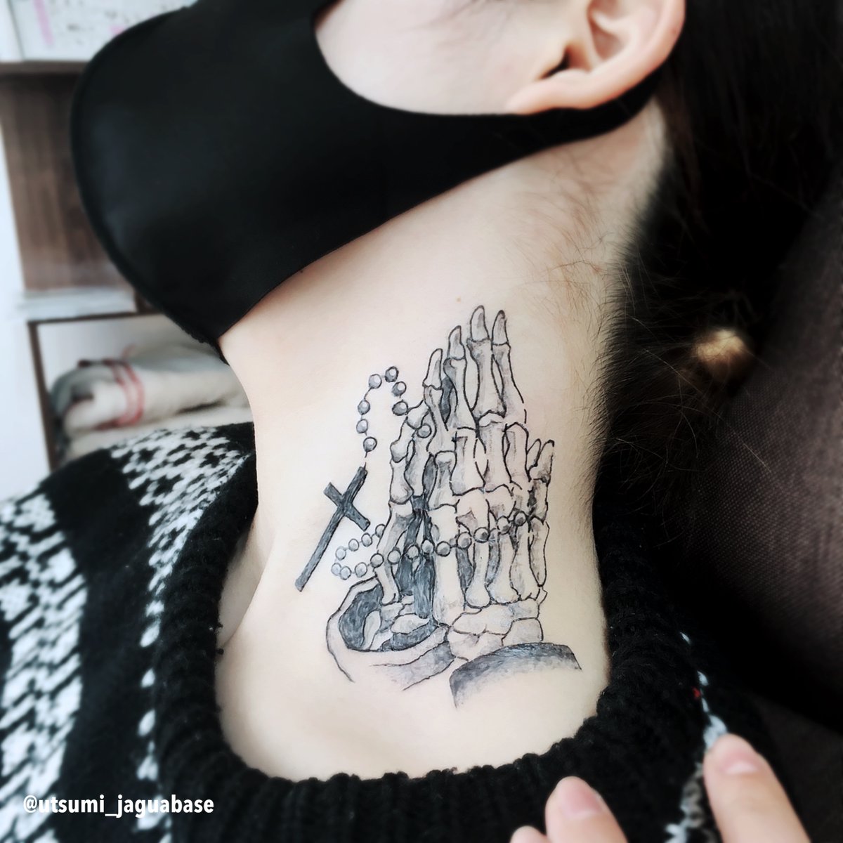 Jaguabaseの中の人 ジャグアタトゥーサロン東京名古屋京都 V Twitter ジャグアタトゥー𓇢デザイン例 祈り 薔薇 レタリング 数字 ハート ジャグアタトゥー ジャグアタトゥーデザイン