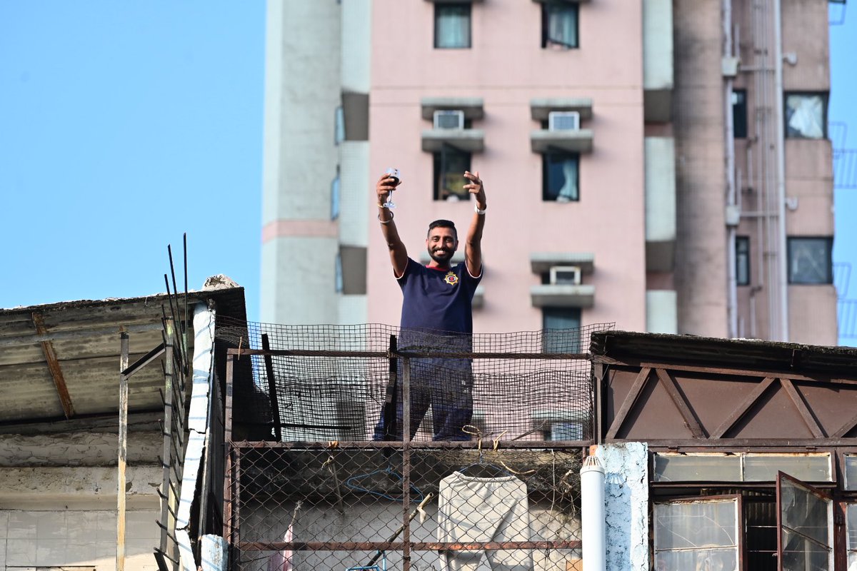 He really said “恭喜發財！”