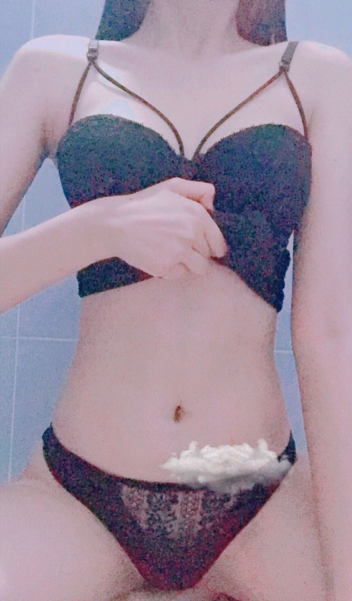𝐏𝐫𝐚𝐧𝐚𝐢🌙 tweet media