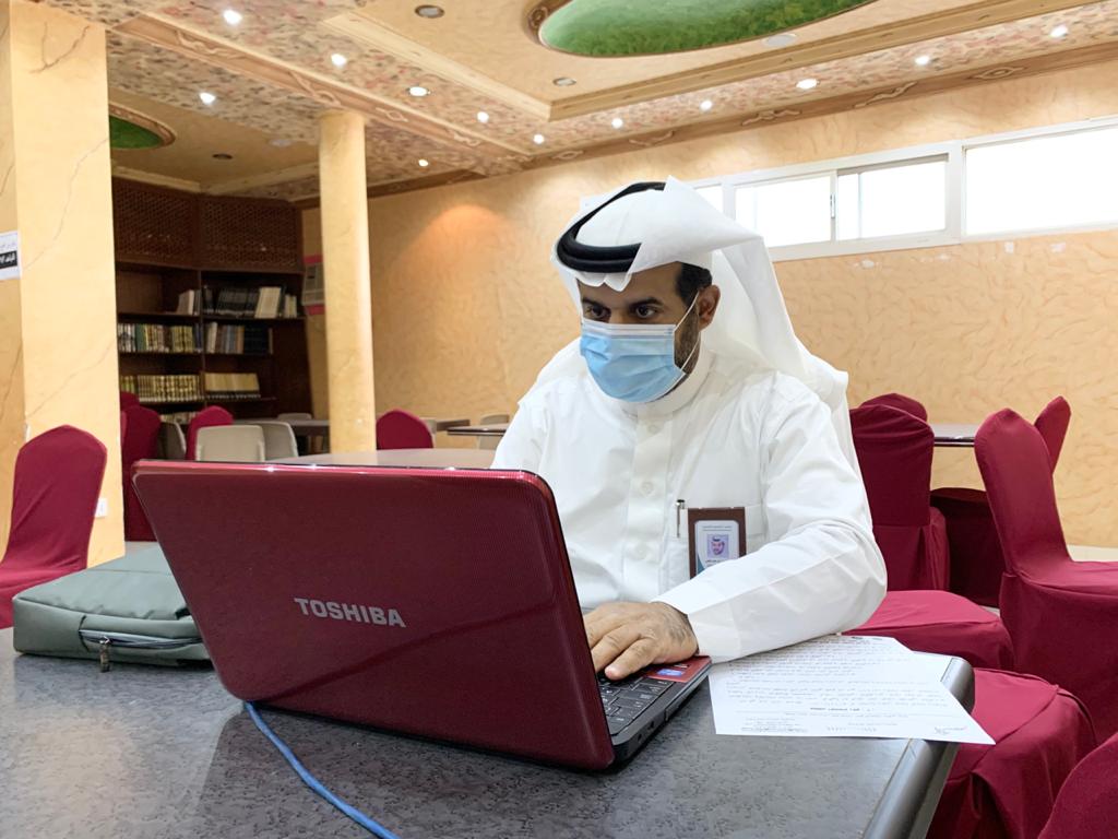 Manhal_School's tweet photo. تشرفت ثانوية المنهل الثقافي الأهلية اليوم الأحد الموافق 11/06/1442هـ بعقد لقاء تربوي بخصوص مكتبة الدروس الرقمية نفذها رئيس شعبة البحث ومصادر المعلومات (الأستاذ/ محسن بن ناصر الوافي) عن بُعد عن طريق برنامج زووم مع فريق عمل مكتبة الدروس الرقمية. https://t.co/LwRB507hu1