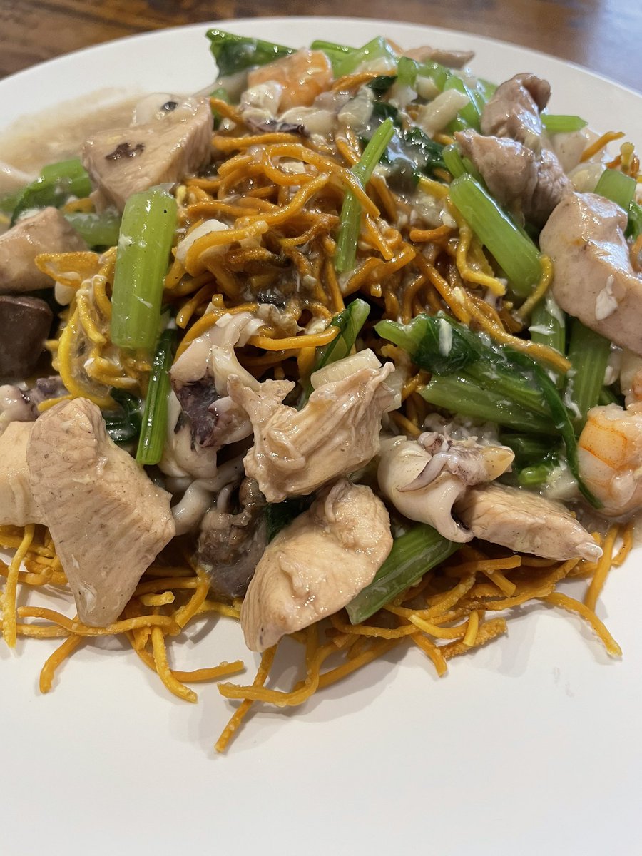 cikrib's tweet photo. Yang berada di sekitar Hertasning Baru merapat yuk... Ada tempat makan dan nongkrong baru

Om @SupirPete2 bagi retweetnya dong 😃 https://t.co/1aS3jcPNO6