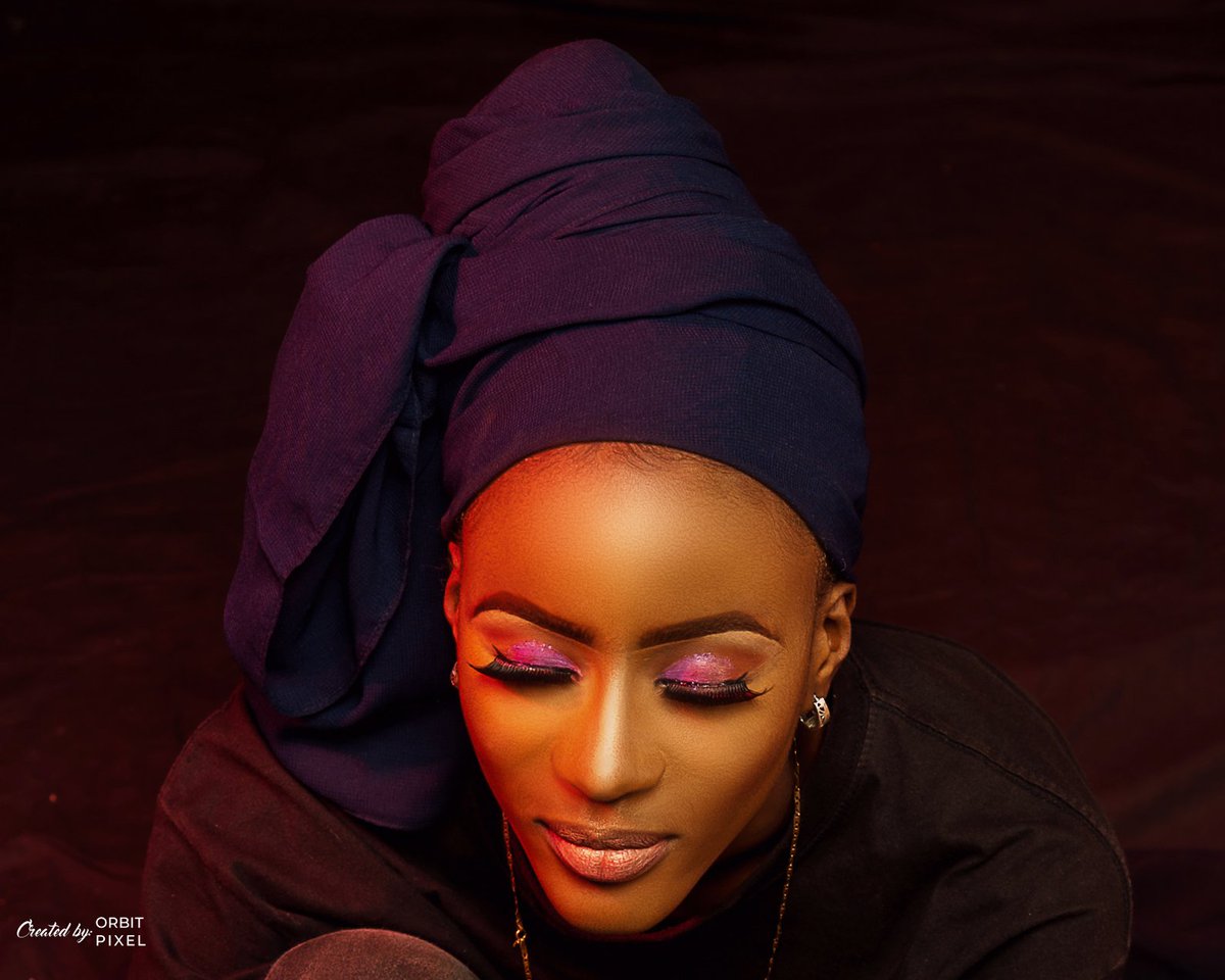 Happy birthday and cheers to your new age!!🍾🥂
Styled  by @doyin.trendy 
📸 <a href="/theorbitpixel/">theorbitpixel</a>
#orbitpixelijokophotographer #theorbitpixel #orbitpixel 
#theorbitpixel