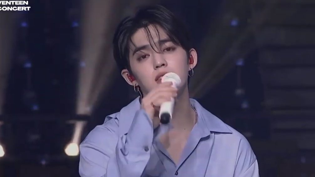 scoups_loops's tweet image. he&apos;s so precious 
#에스쿱스 #세븐틴