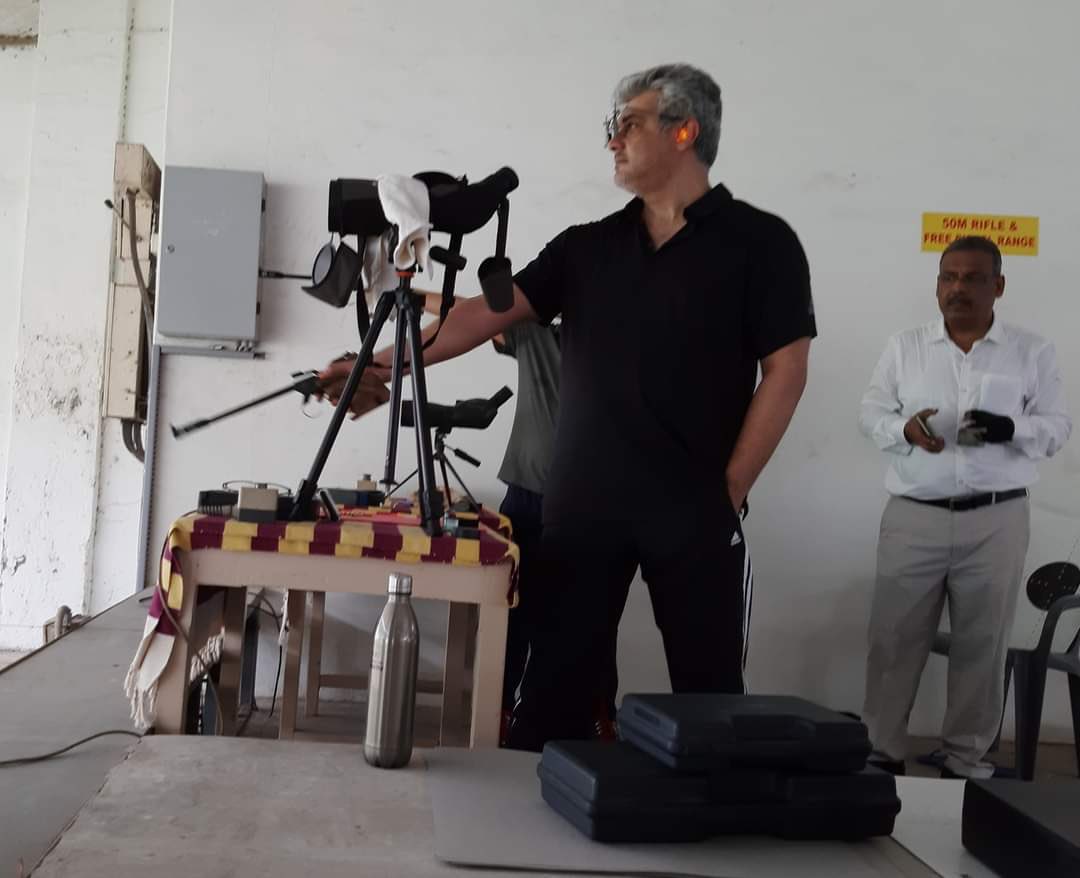 AjithNetwork's tweet photo. Unseen Pics Of Thala #Ajith During Rifle Shooting Competition 

• Pic Credits : @ajithFC | #Valimai https://t.co/652UXaNZD1