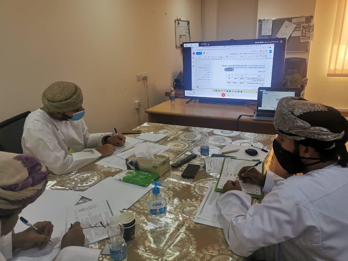دائرة الابتكار والأولمبياد العلمي تُجري التقييم النهائي عن بُعد للابتكارات الطلابية المتنافسة على تمثيل السلطنة في مسابقة الشيخة فادية السعد الصباح العلمية للفتيات بدولة الكويت في دورتها الحادية والعشرين.
