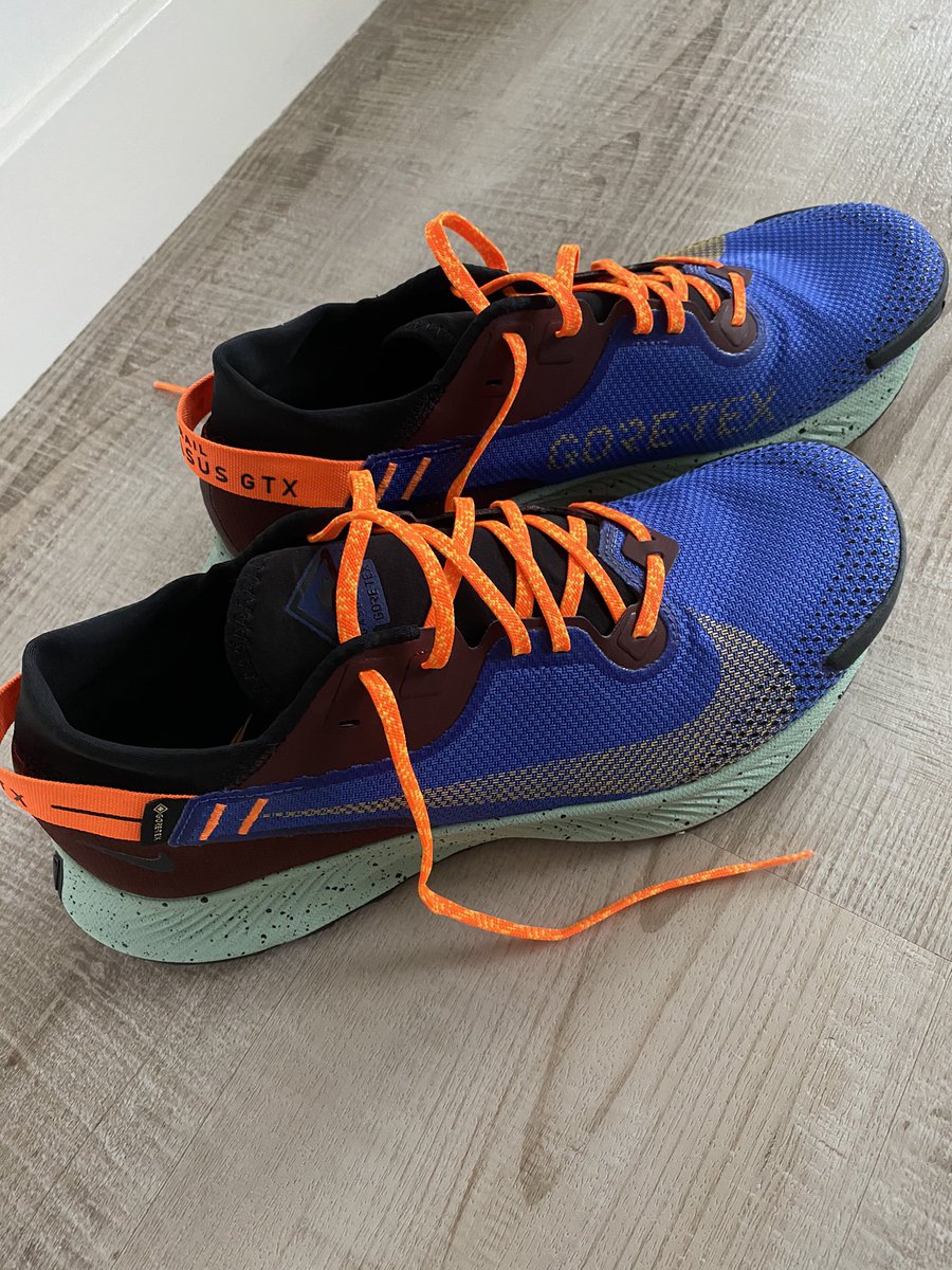 Jonnyelliottuk's tweet photo. Time to try these bad boys out #timeforarun #ukrunning #justashortone #niketrail #pegasusgtx https://t.co/1qcJgXbfkE