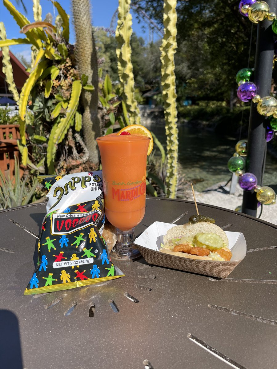 PlanetOrlandoFL's tweet photo. Laissez le bon Temps Rouler —- at Busch Gardens Mardi Gras 2021

Beautiful skies, colorful entertainment , and Mardi Gras food that will make you dance like no one is watching. 💃🕺🏻👯
                     
Mardi Gras Busch Gardens is in full swing and it’s a MUST this year. https://t.co/GynBzby7JU