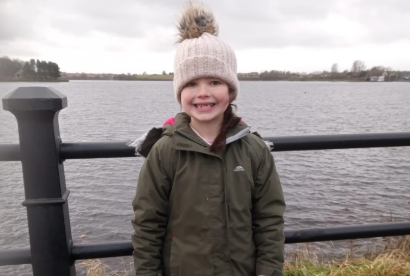 TheBHF's tweet photo. Seven year old Iris is taking on an epic challenge for the BHF this month by walking 100km in 30 days!

Iris decided she wanted to raise money after her mum, Barbara, was diagnosed with chronic heart failure in May 2019. So far, she has raised over £900 for our life saving work. https://t.co/f1sLLL6YWk