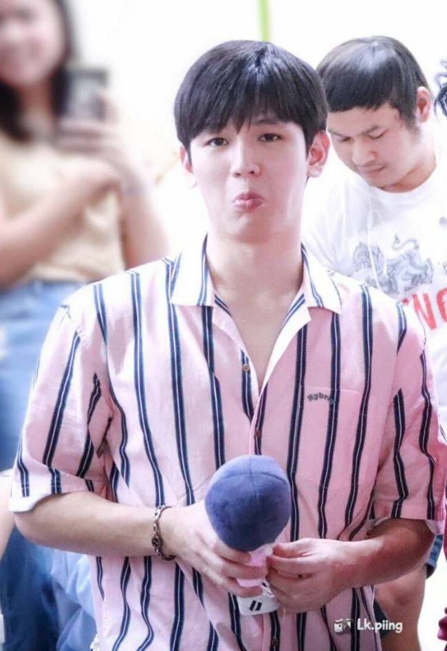 Newgun babies pouting