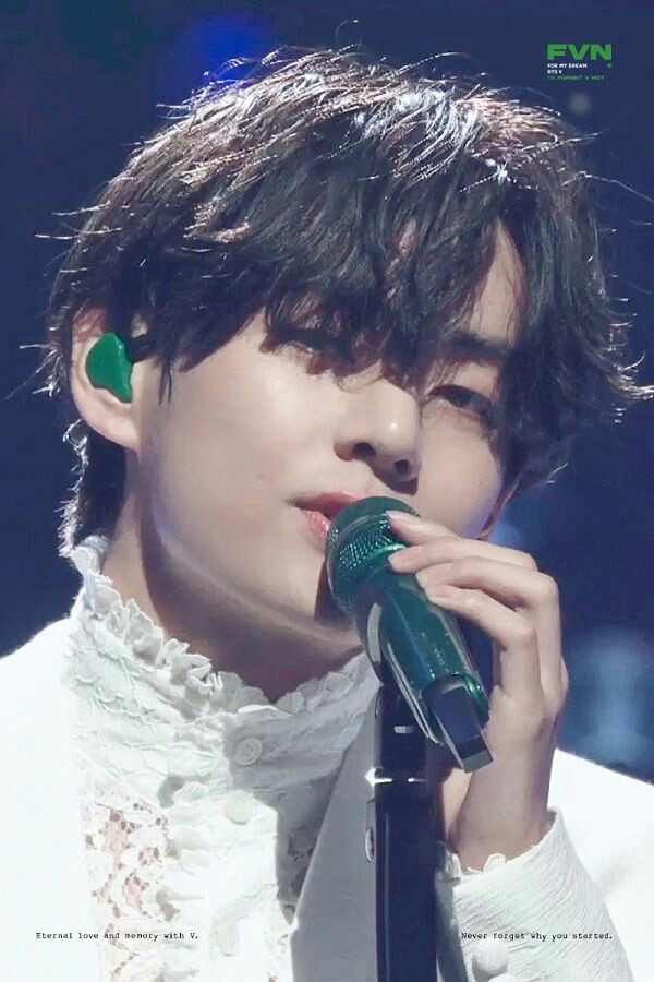 ͏      ͏͏ ~KIM TAEHYUNG AS EYESHADOWS ~~     an aesthetic ~~~a thread to must see~